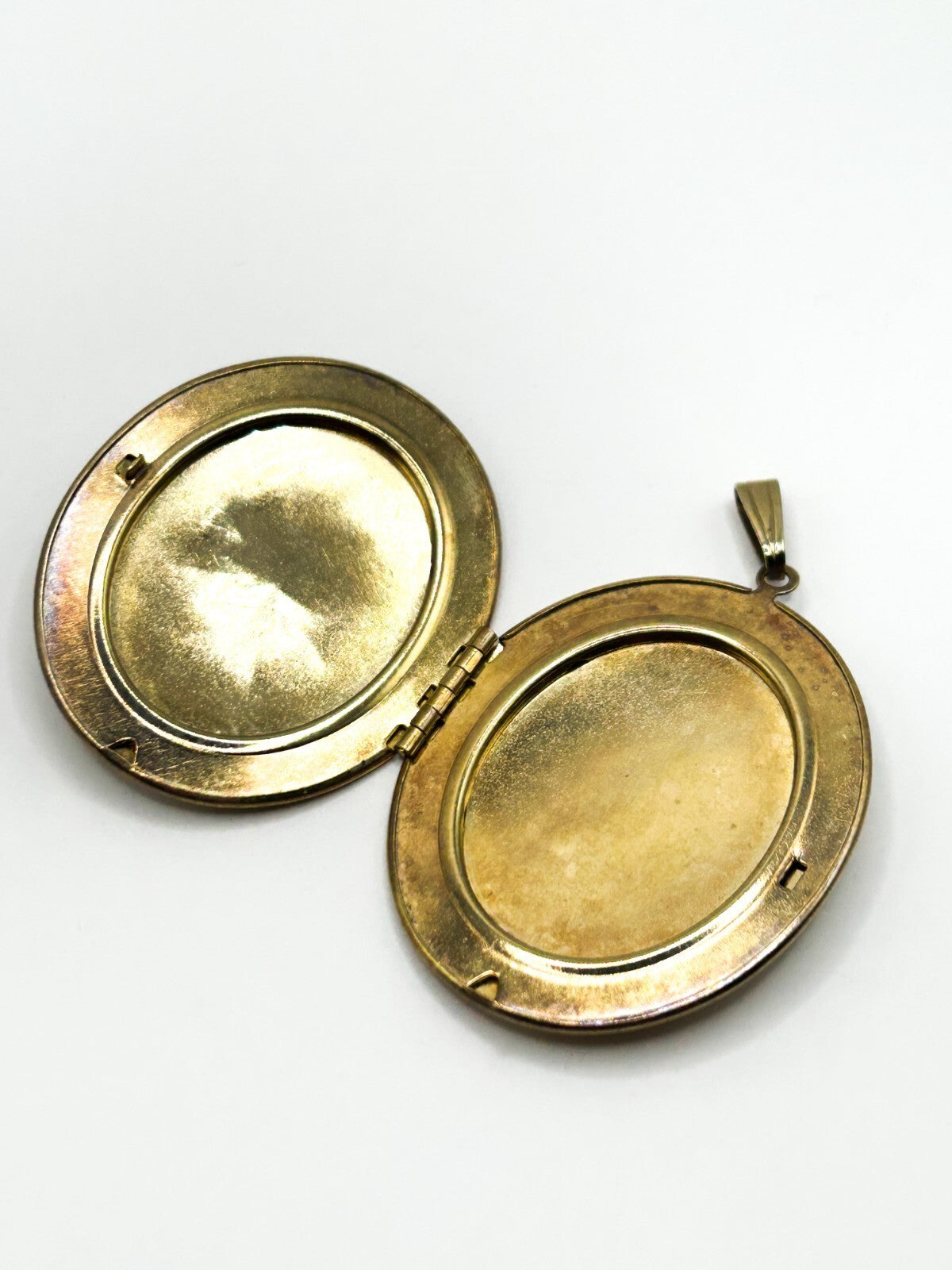 Vintage Gold Tone Oval Photo Locket Pendant Large Etched Starburst 6cm