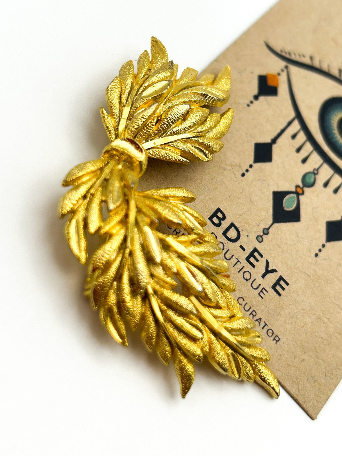 Vintage (60s) Signed Sphinx Gold Tone Wheat Sheaf Bow Brooch