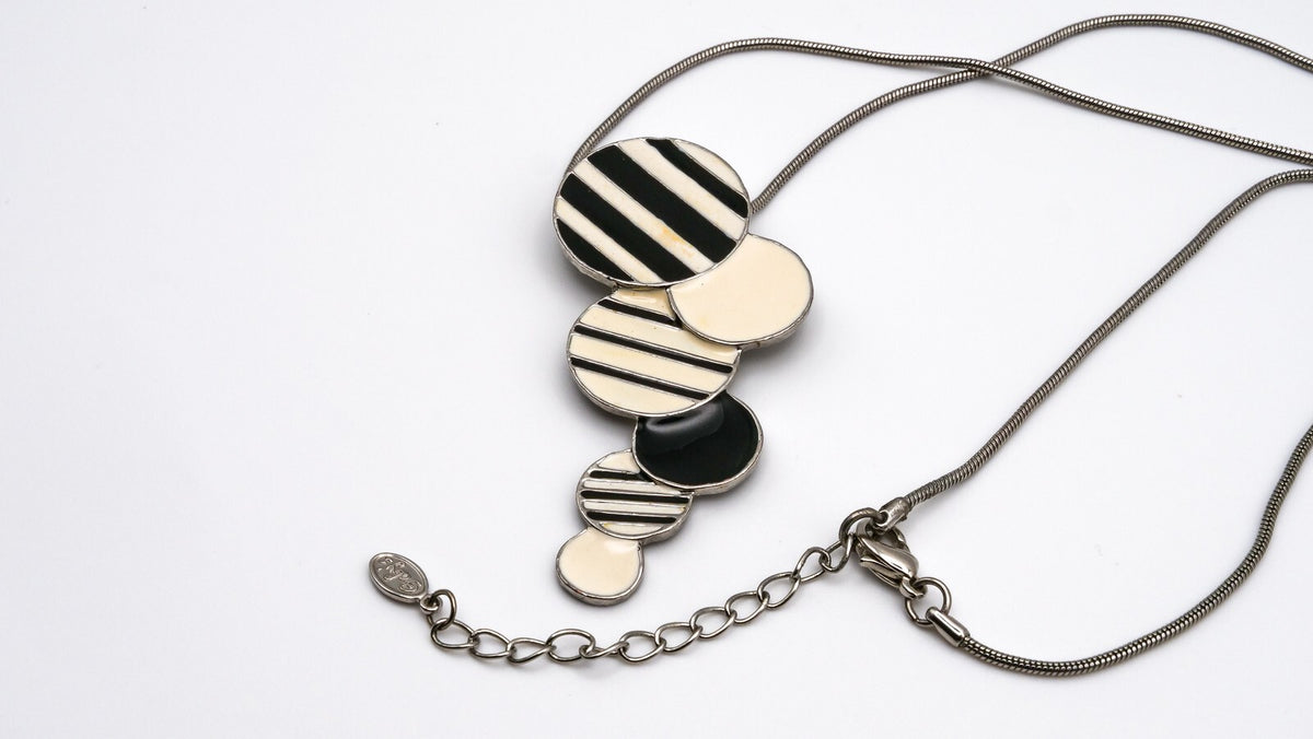 Vintage Enamel Stripe Pendant Necklace - 80s Style Retro Black Cream - 22 in