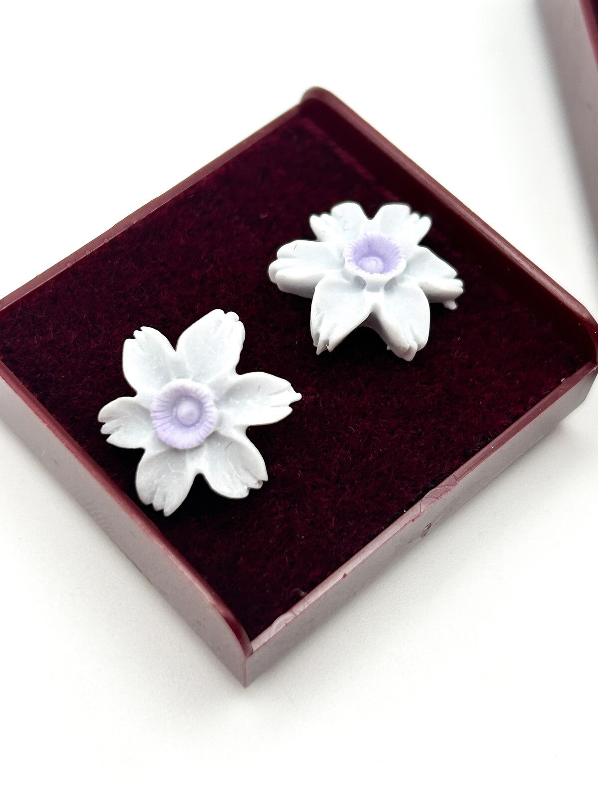 Vintage Handcast Floral Brooch & Earrings Set Pastel Resin Boxed Gift Set