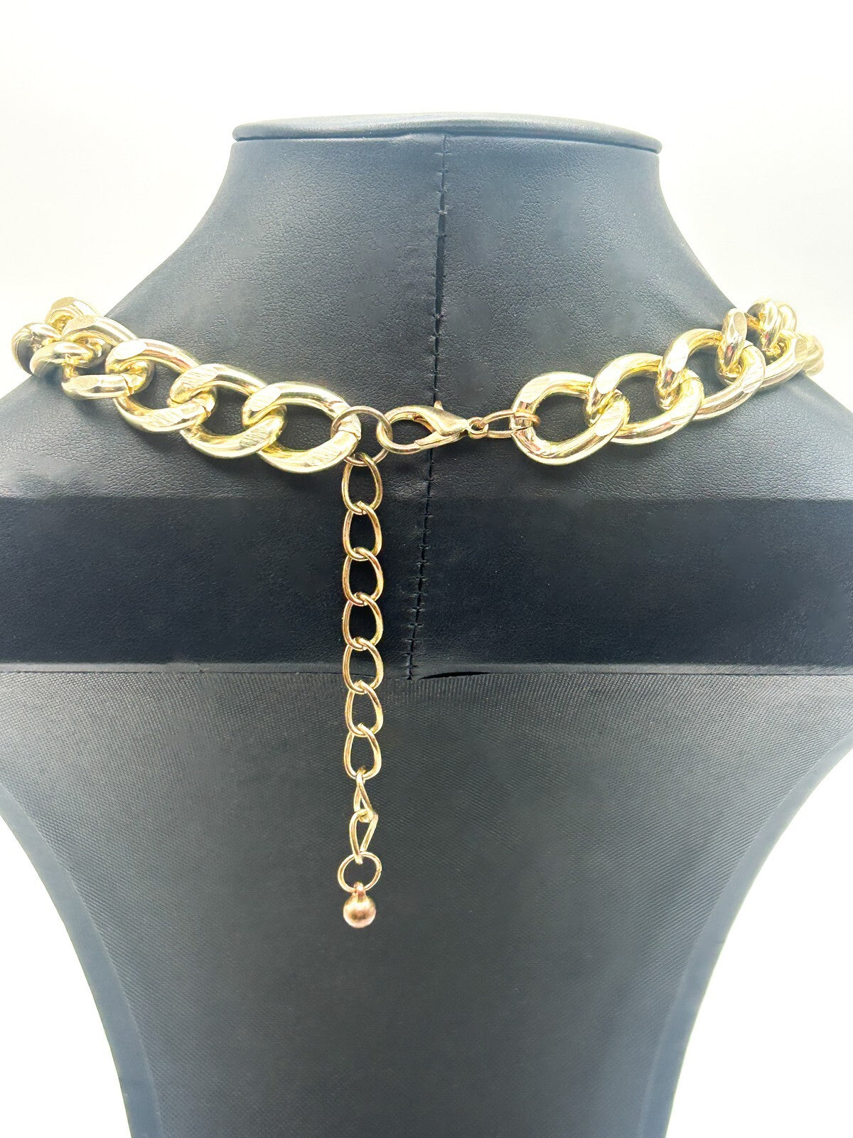 Yellow Faceted Teardrop & Rhinestone Flower Statement Necklace – 19”
