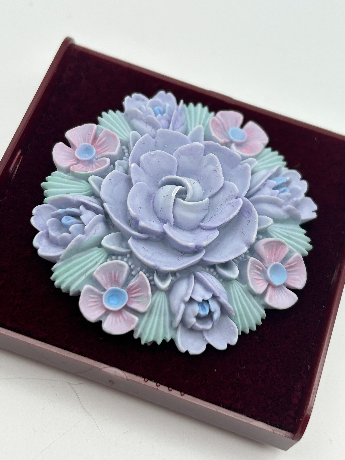 Vintage Handcast Floral Brooch & Earrings Set Pastel Resin Boxed Gift Set