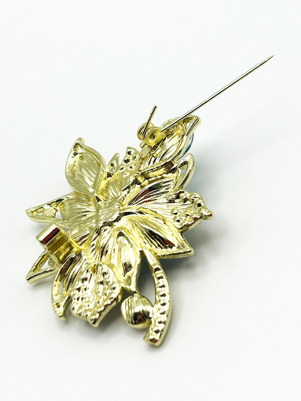 Blue Rhinestone Floral Brooch Bouquet Gold Tone Marquise Crystal Flower Pin