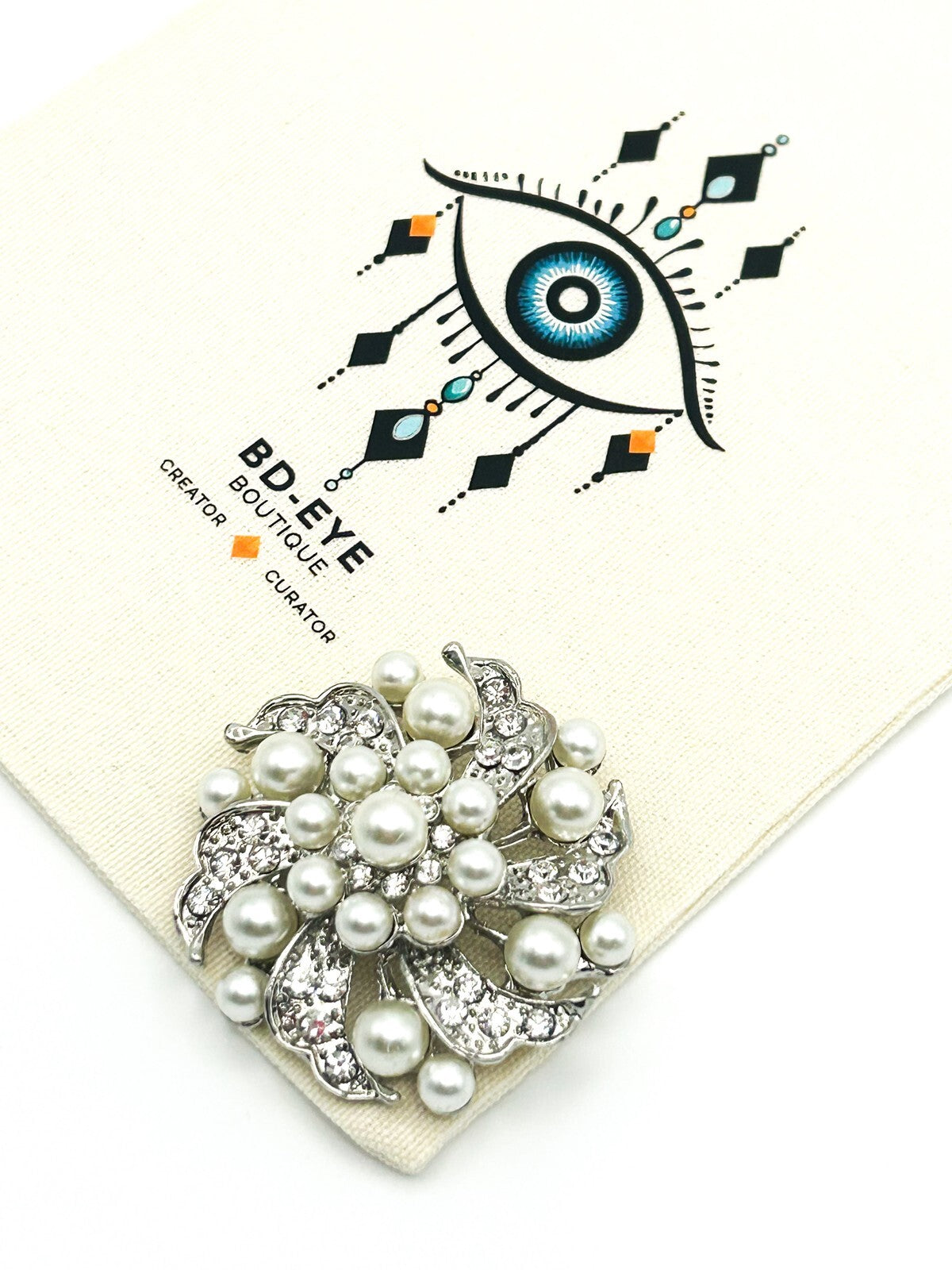 Vintage Silver Tone Pearl & Rhinestone Sparkles Swirl Statement  Brooch
