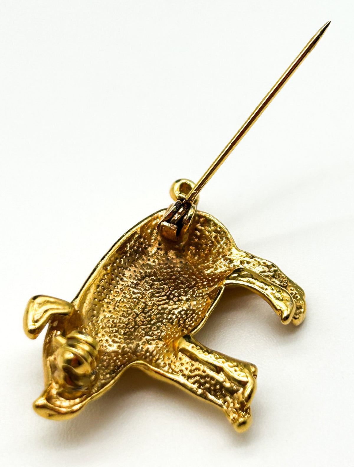 Cute Pig Brooch Gold Tone Figural Animal Pin Vintage