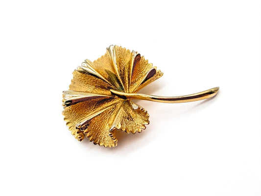Coro Pegasus Vintage Gold Tone Brooch Ruffled Leaf Statement Pin Unsigned Retro