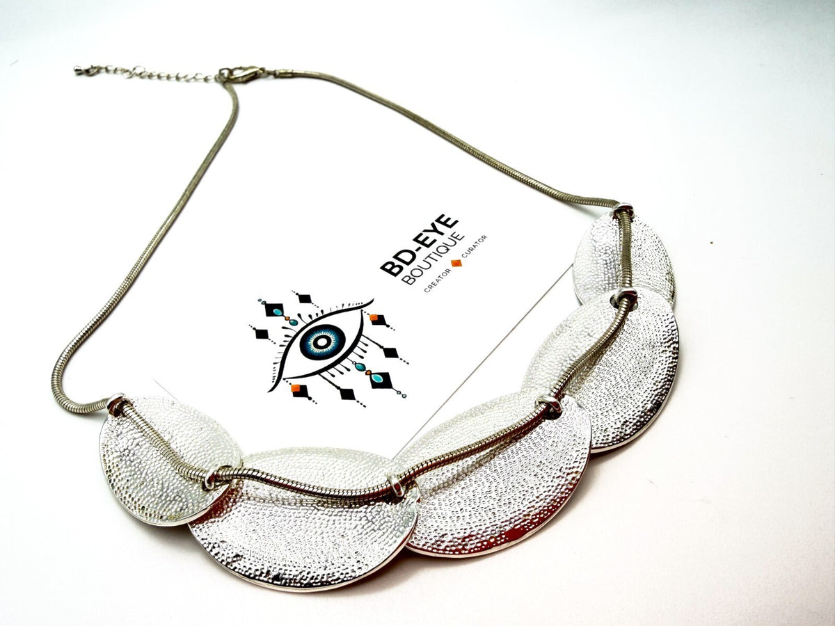 Minimalist Silver Disc Necklace Brushed Metal Overlapping Design 20”