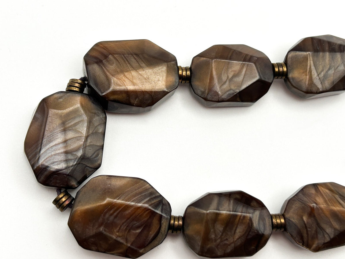 Vintage Brown Metallic Shimmer Marble-Effect Faceted Acrylic Nugget Necklace
