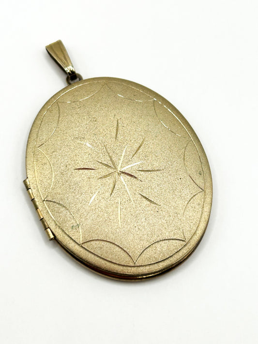 Vintage Gold Tone Oval Photo Locket Pendant Large Etched Starburst 6cm
