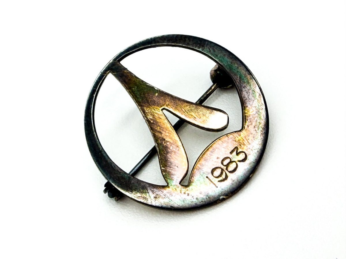 Avon 925 Sterling Silver Circular Brooch 1983 – Signed Vintage Pin