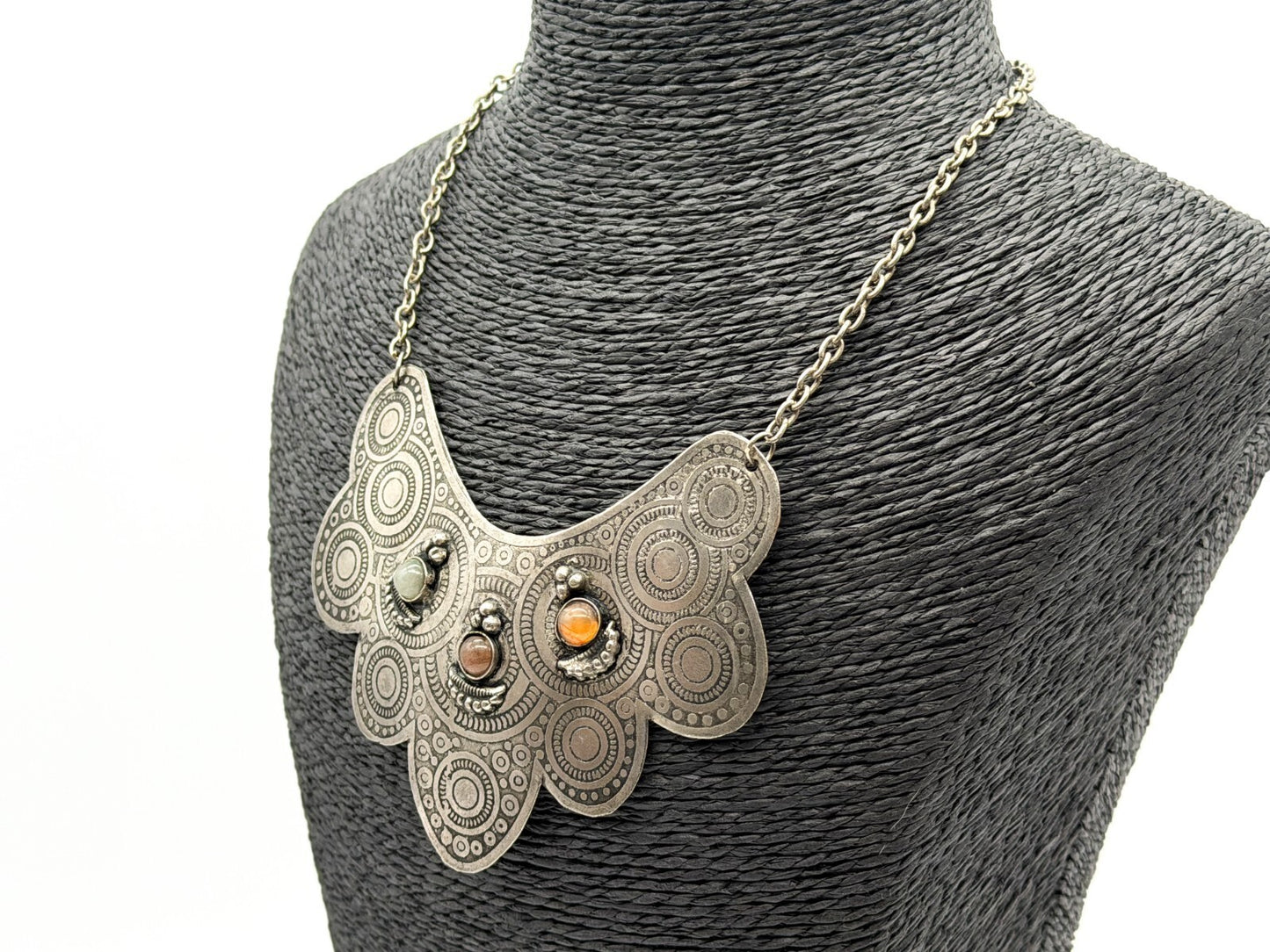 Silver Tone Ornate Ethnic Style Bib Necklace with Semi-Precious Agate Cabochons