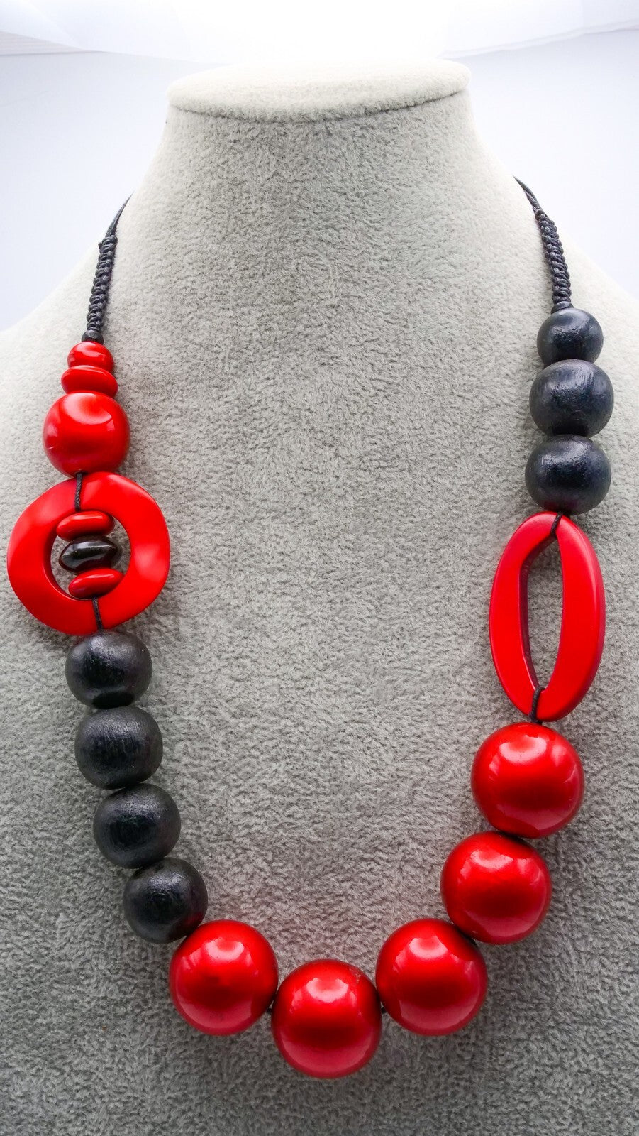 Red & Black Chunky Wood Bead Necklace