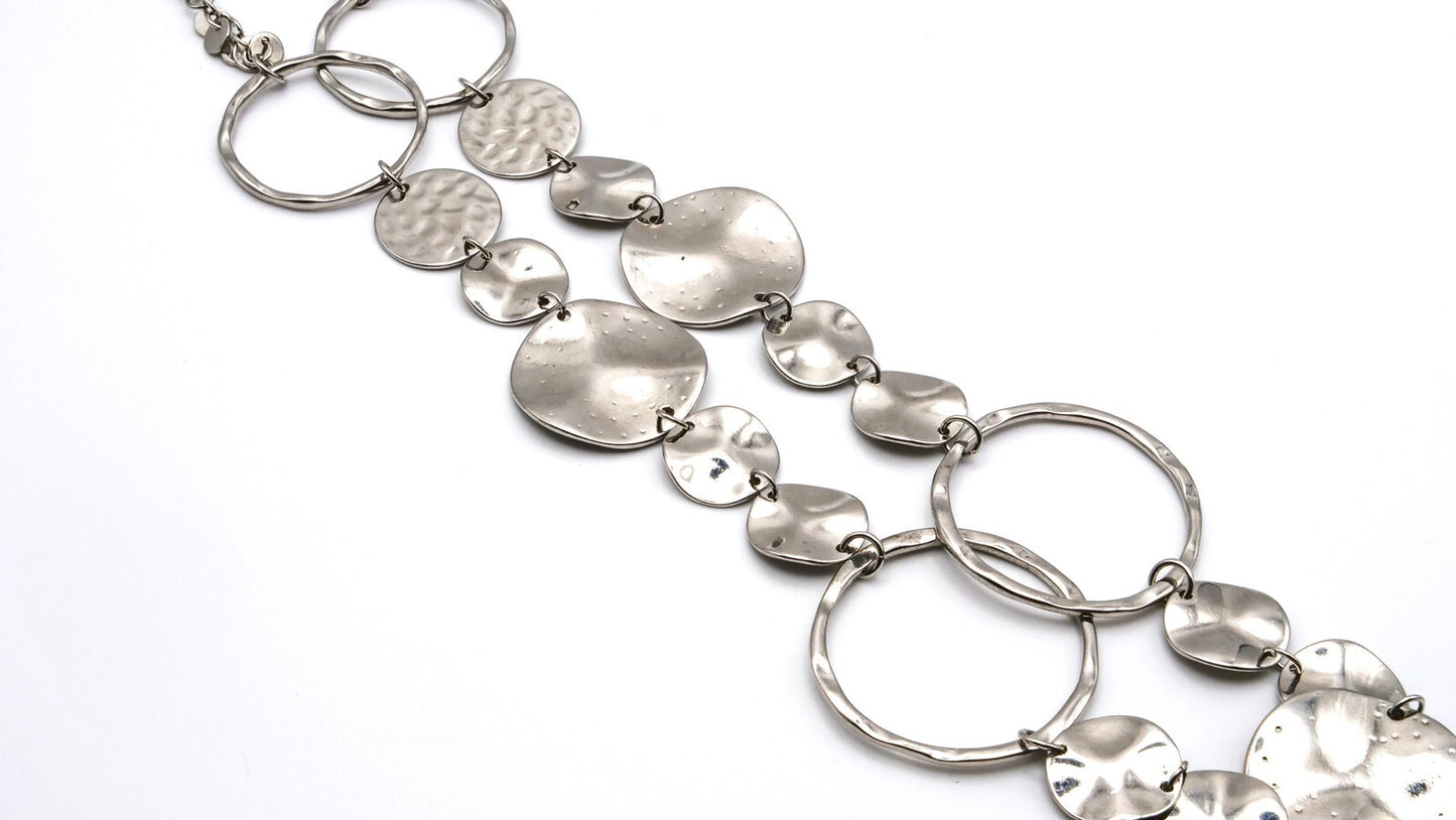 Hammered Disc & Hoop Necklace – Silver Tone