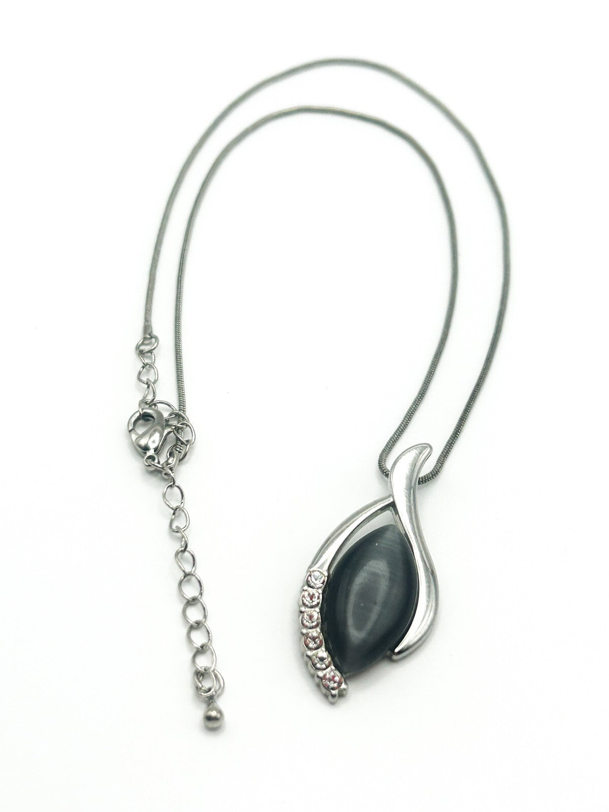 Silver Tone Cat’s Eye & Rhinestone Pendant Necklace