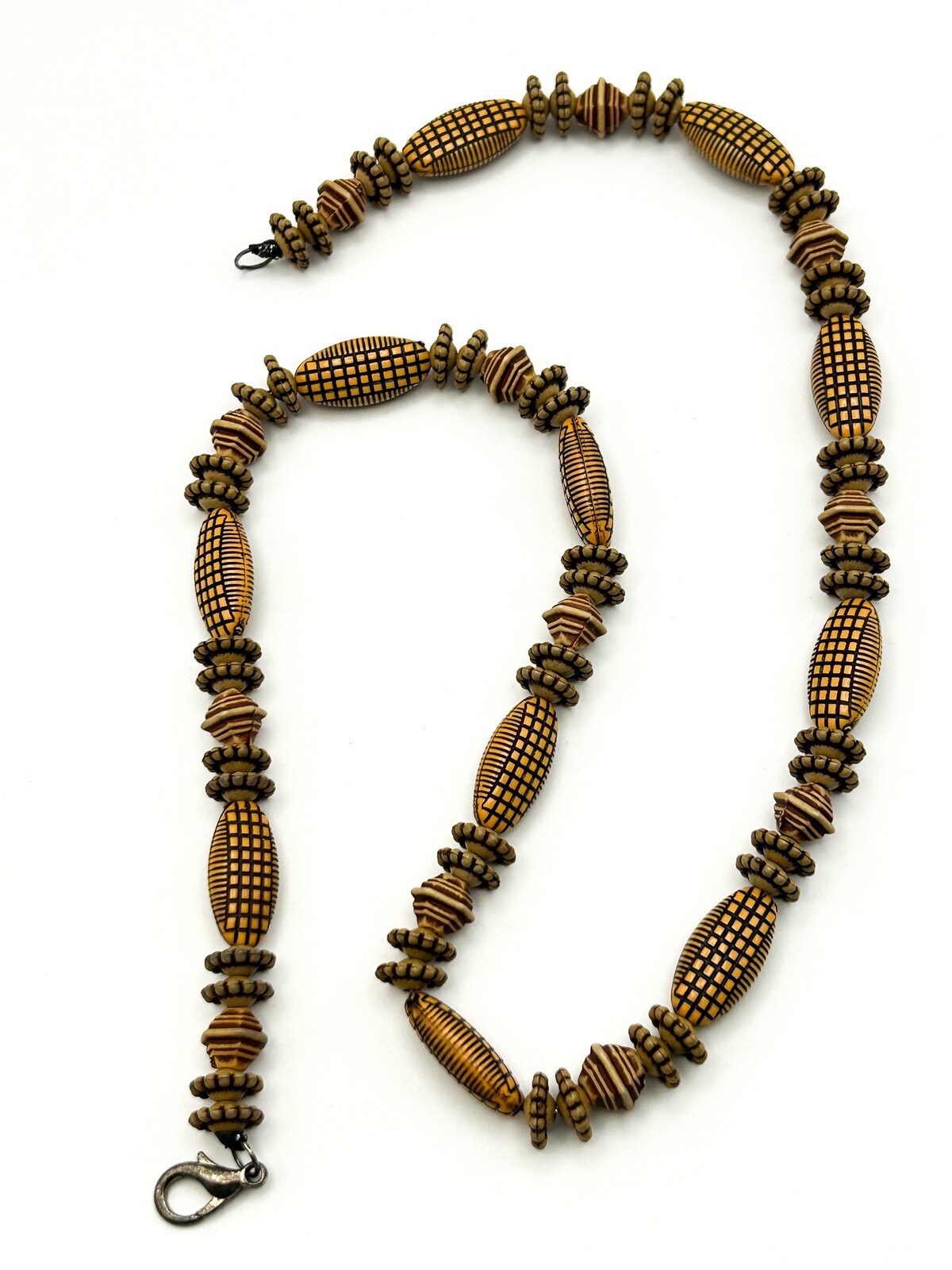 Recycled Plastic ‘Tortoise Home’ Beaded Necklace – Ghana Artisan