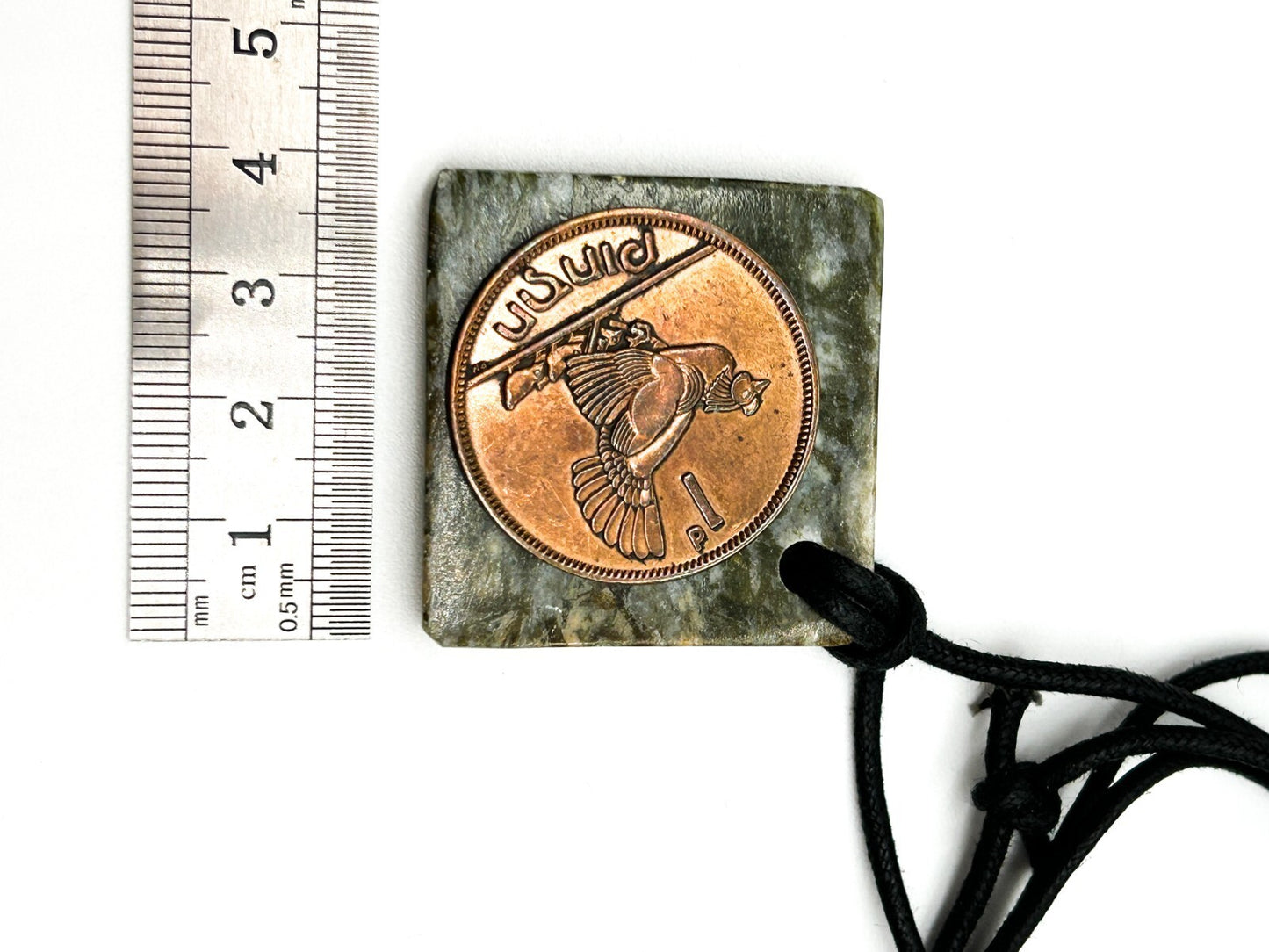 Vintage Irish Pingin Penny Coin Connemara Marble Pendant Necklace Hen Chicks