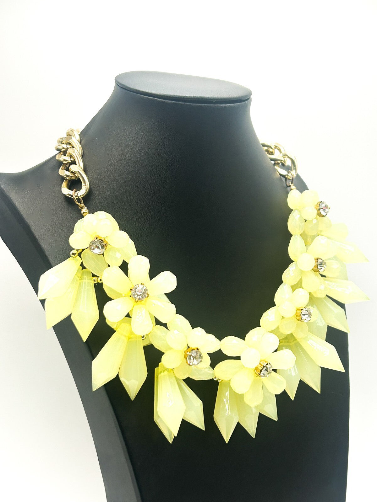 Yellow Faceted Teardrop & Rhinestone Flower Statement Necklace – 19”