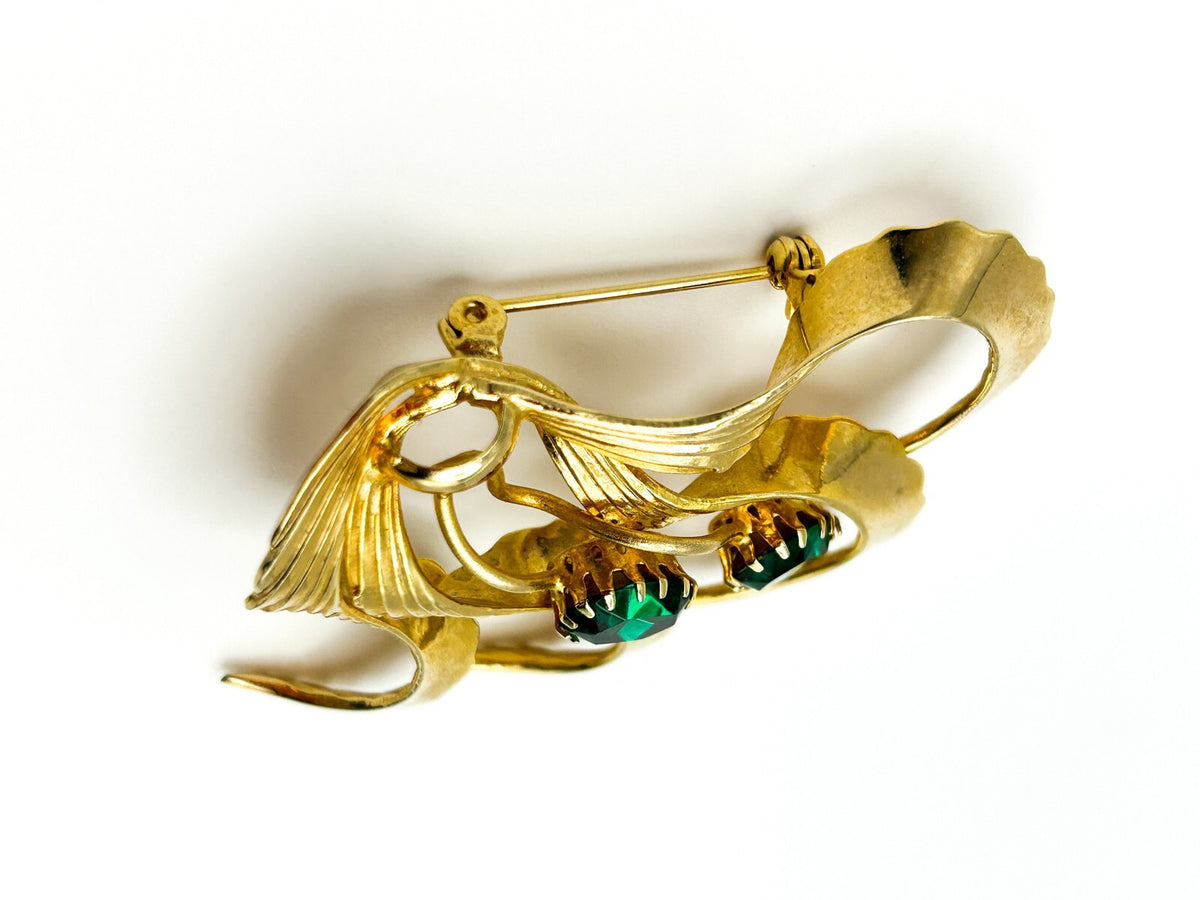 Vintage Art Nouveau Style Gold Tone Abstract Ribbon Brooch Green Rhinestones