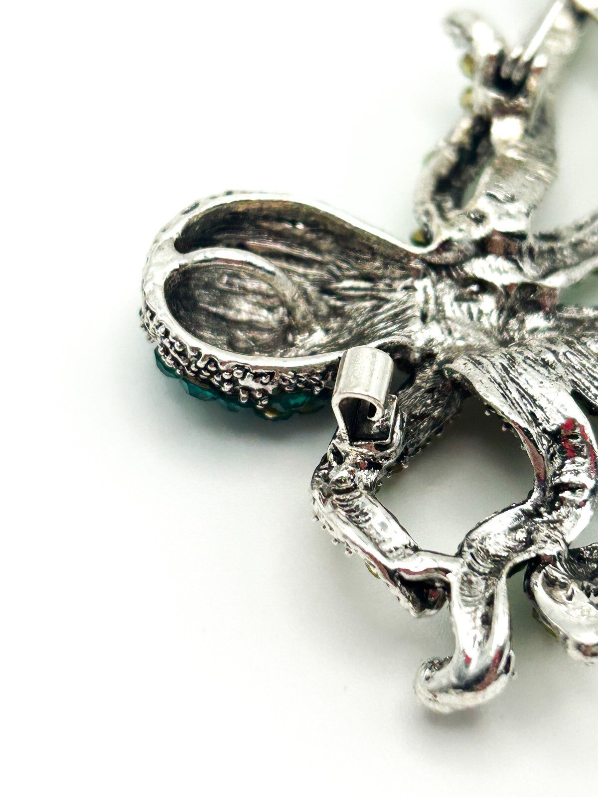 Vintage Rhinestone Octopus Brooch – Green & Teal Crystal Statement Pin