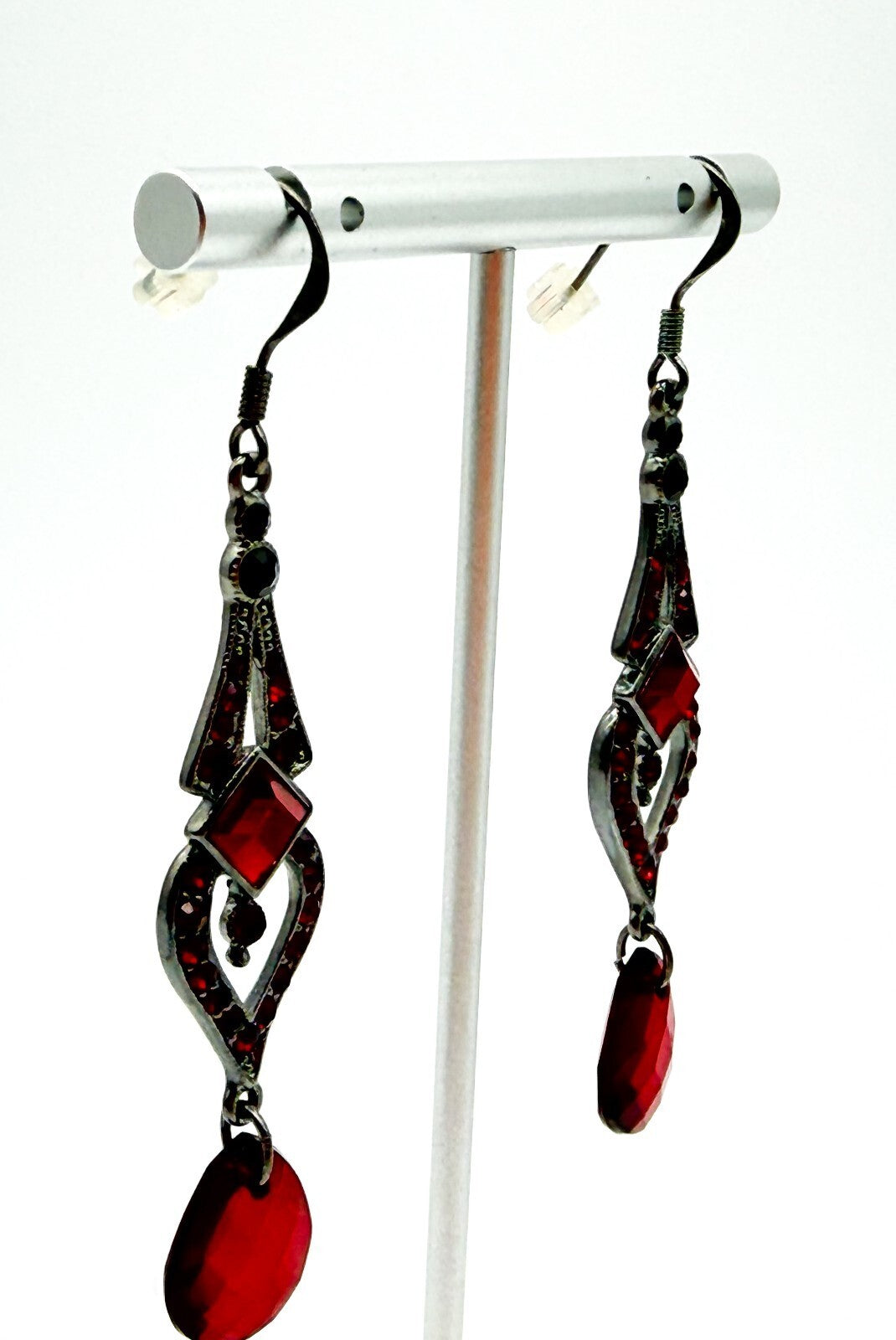 Art Deco Style Gothic Red Rhinestone Drop Earrings Gunmetal Teardrop Dangle