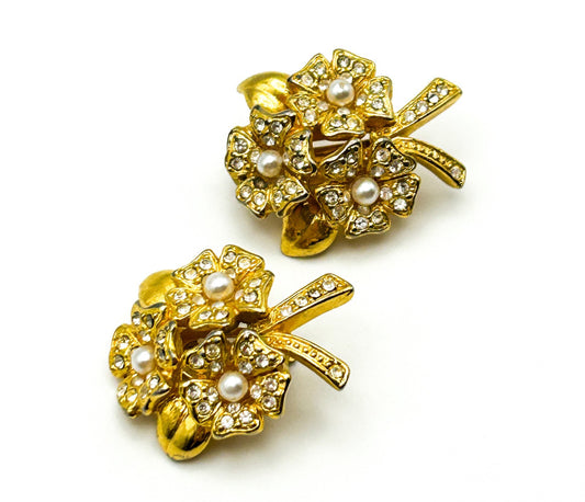Vintage Gold Tone Floral Clip On Earrings Faux Pearl Rhinestone Bouquet Retro
