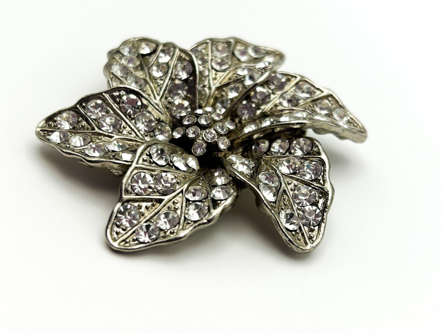 Vintage Brooch Silver Tone Rhinestone Diamanté Flower Statement Brooch 80s