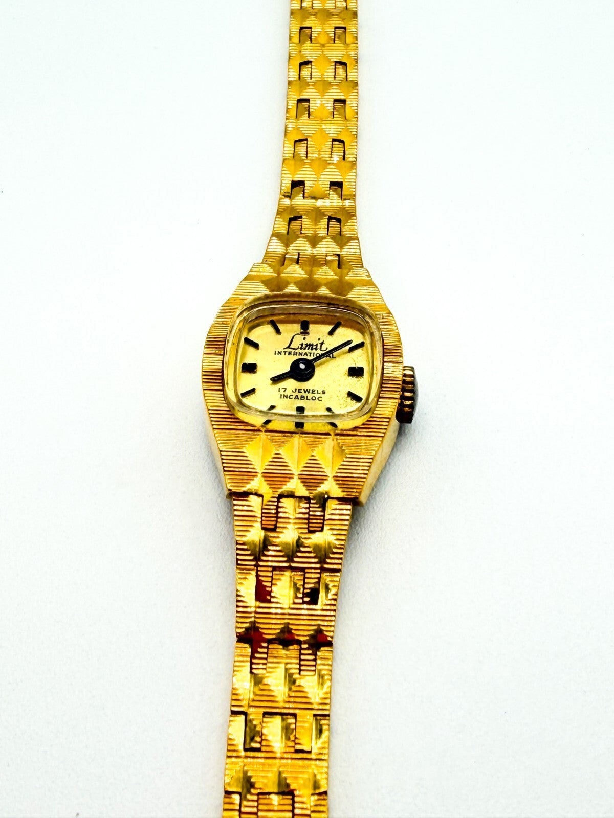 Vintage 1970s Limit International 17 Jewels Incabloc Ladies Wristwatch Gold Tone