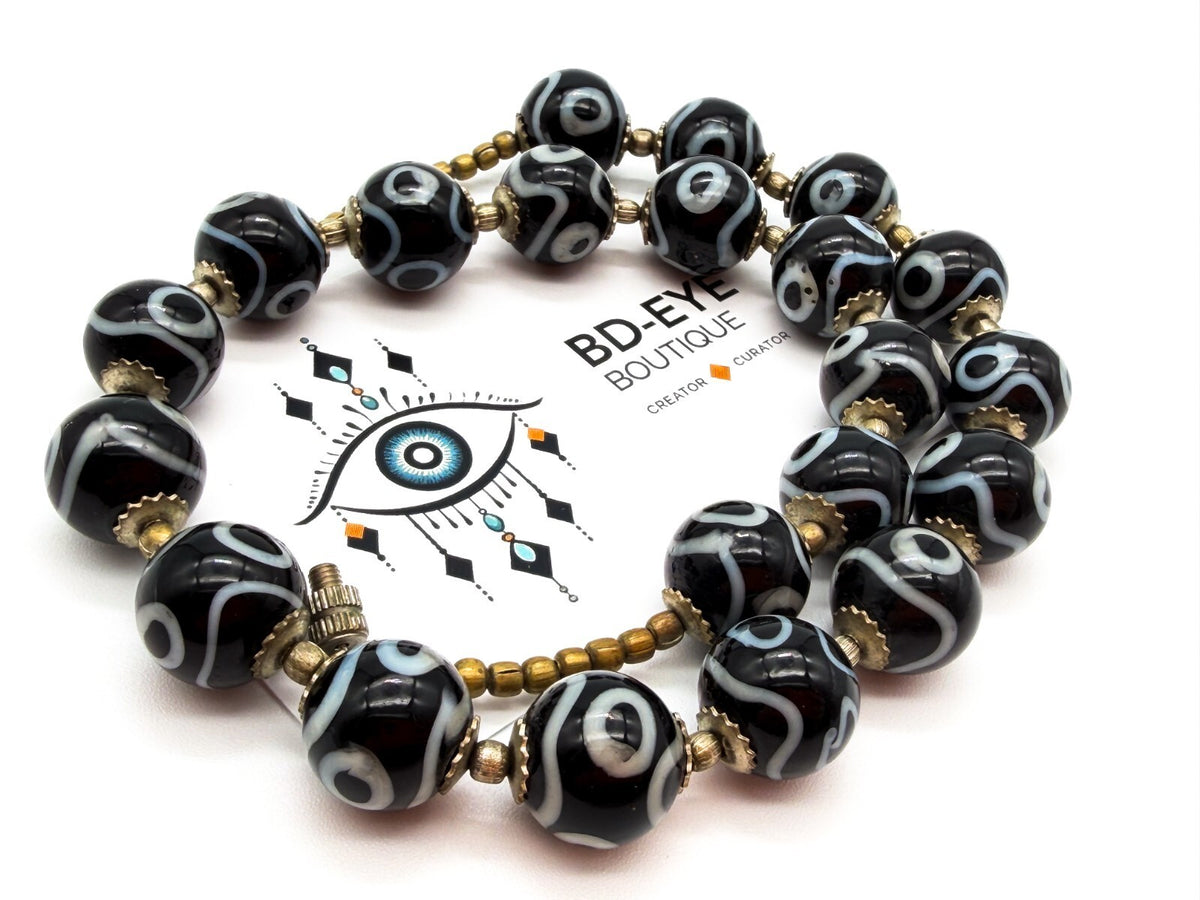Vintage Black White Dzi Style Necklace Tibetan Bead Statement Glass 17”