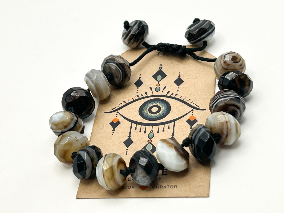 Banded Agate Faceted Bead Macramé Bracelet – Brown & Cream Adjustable