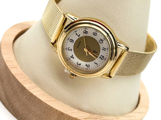 Vintage New LIP Classics Gold Tone Ladies Quartz Mesh Bracelet Watch Untested