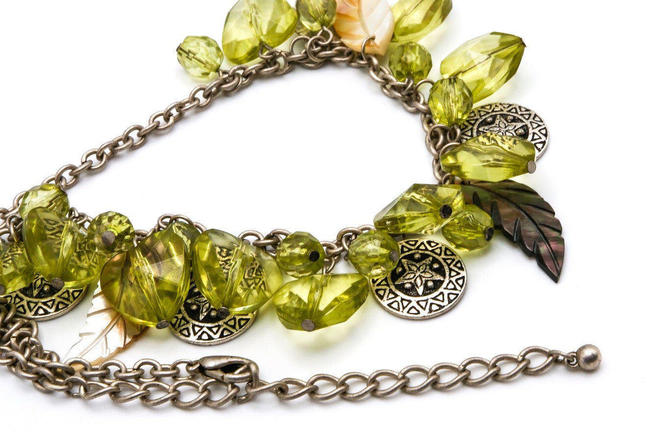 Green Hearts & Charms Choker – Silver Tone 18”