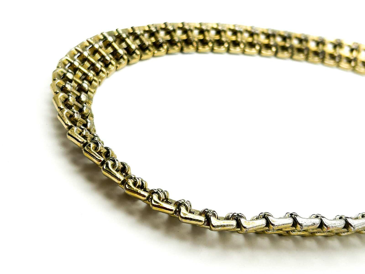 Chunky Vintage Gold Tone Basket Weave Chain Collar Necklace 17.5”