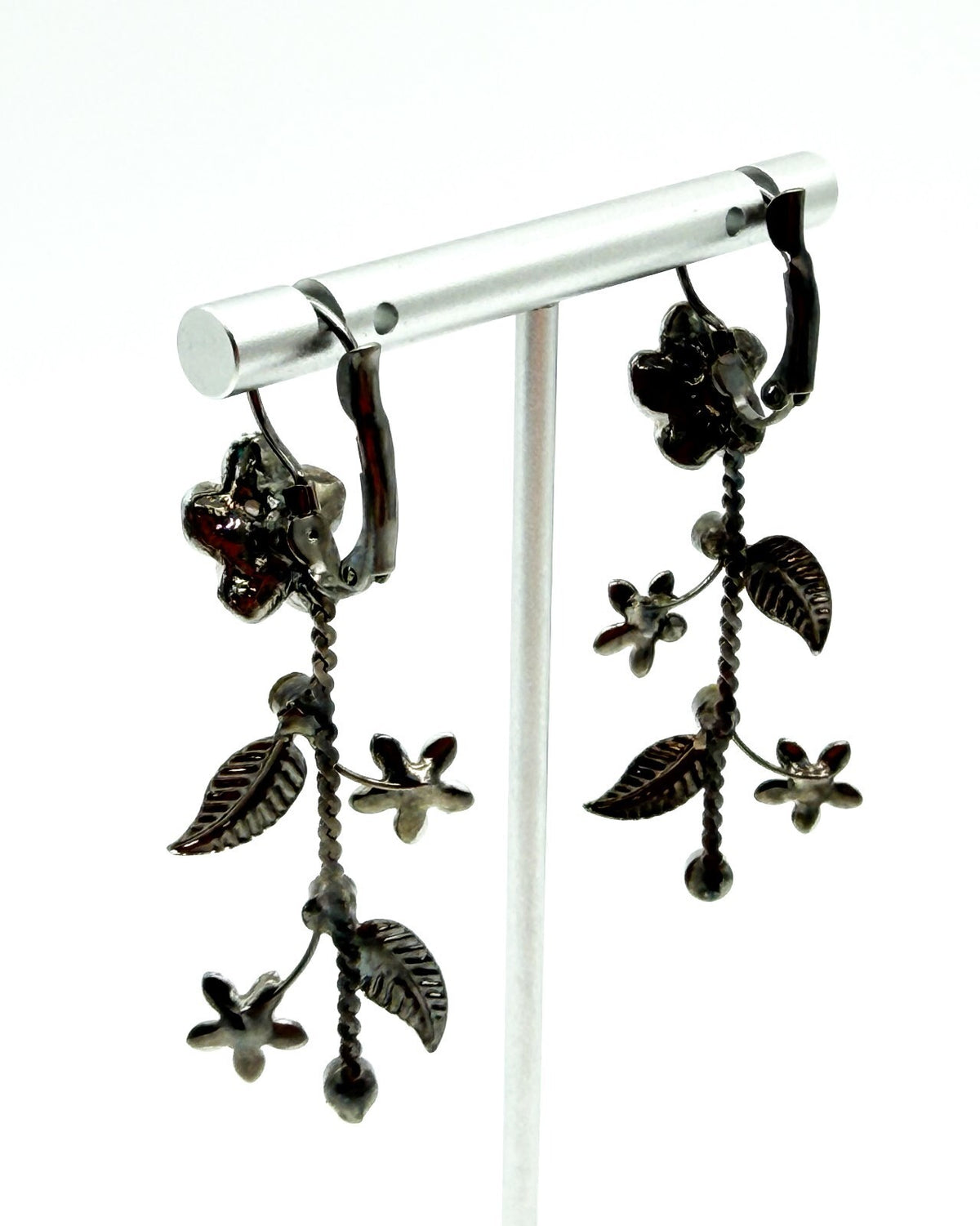 Y2K Floral Drop Earrings Silver Enamel Rhinestone Gunmetal Chain