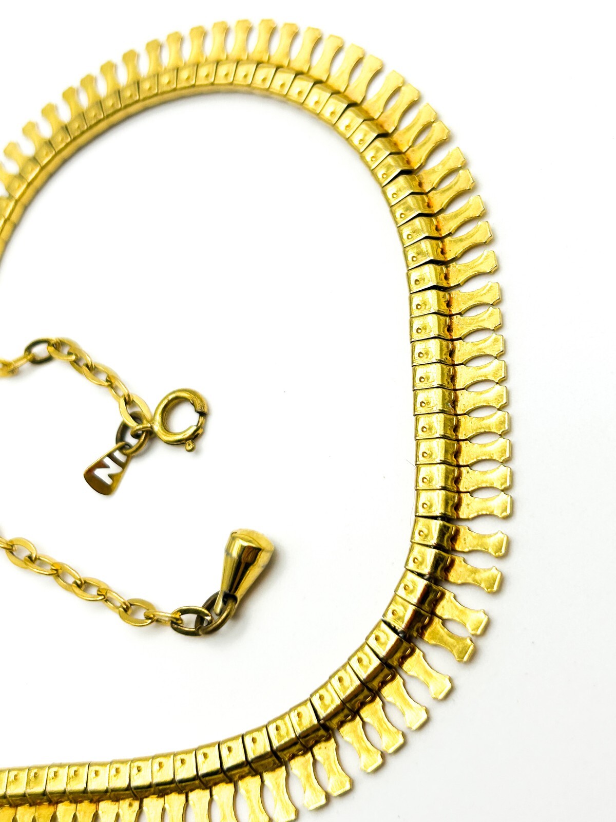 Vintage Gold Tone Cleopatra Fringe Collar Necklace Textured Statement 17.5”