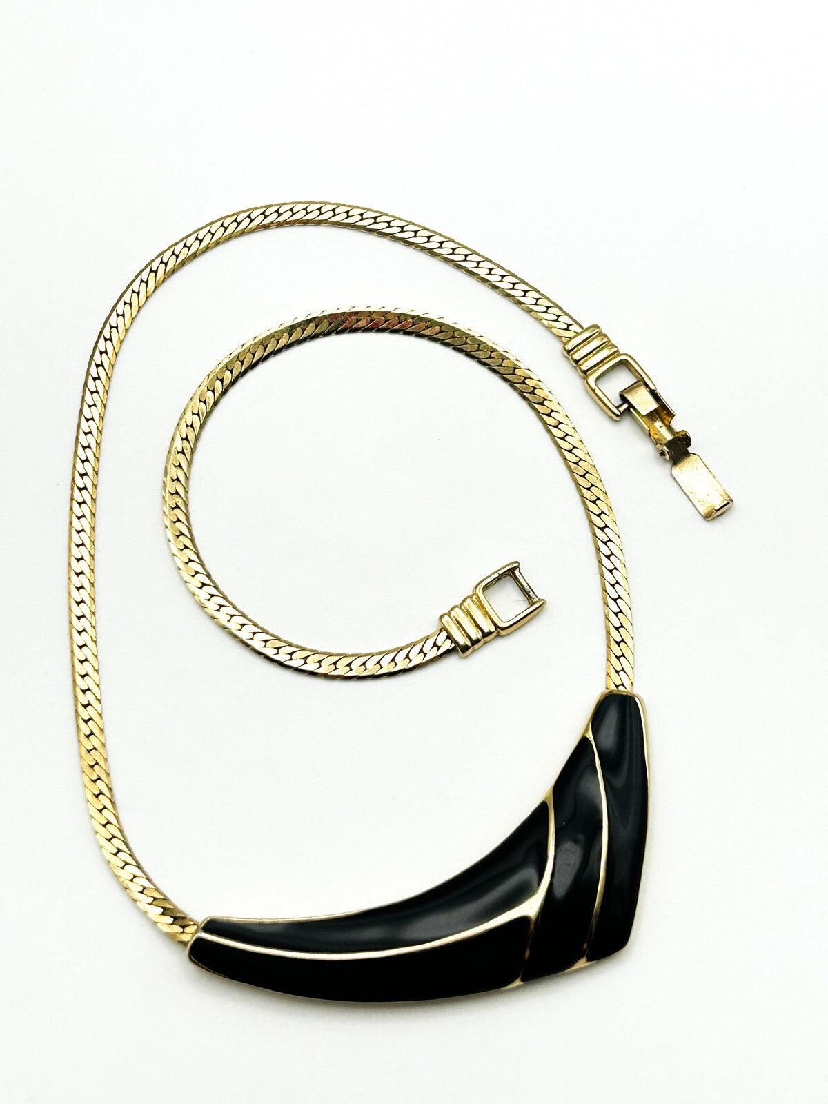 Vintage 80s Gold Tone Herringbone Necklace Black Enamel Curve Statement 17”