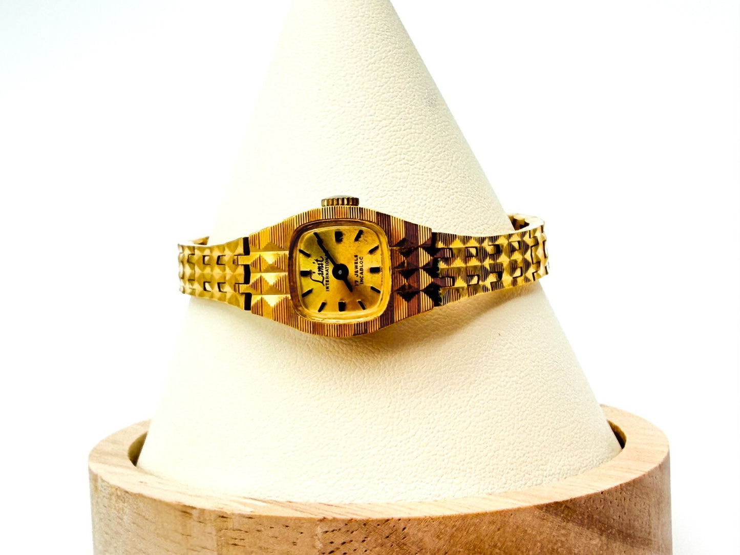 Vintage 1970s Limit International 17 Jewels Incabloc Ladies Wristwatch Gold Tone