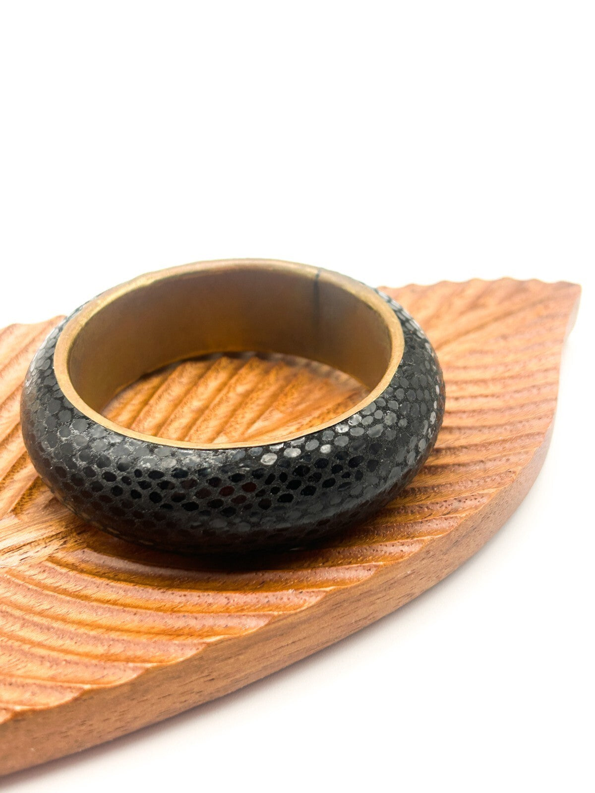 Vintage Black Bracelet Textured Faux Snakeskin Bangle Gold Tone Brass Interior