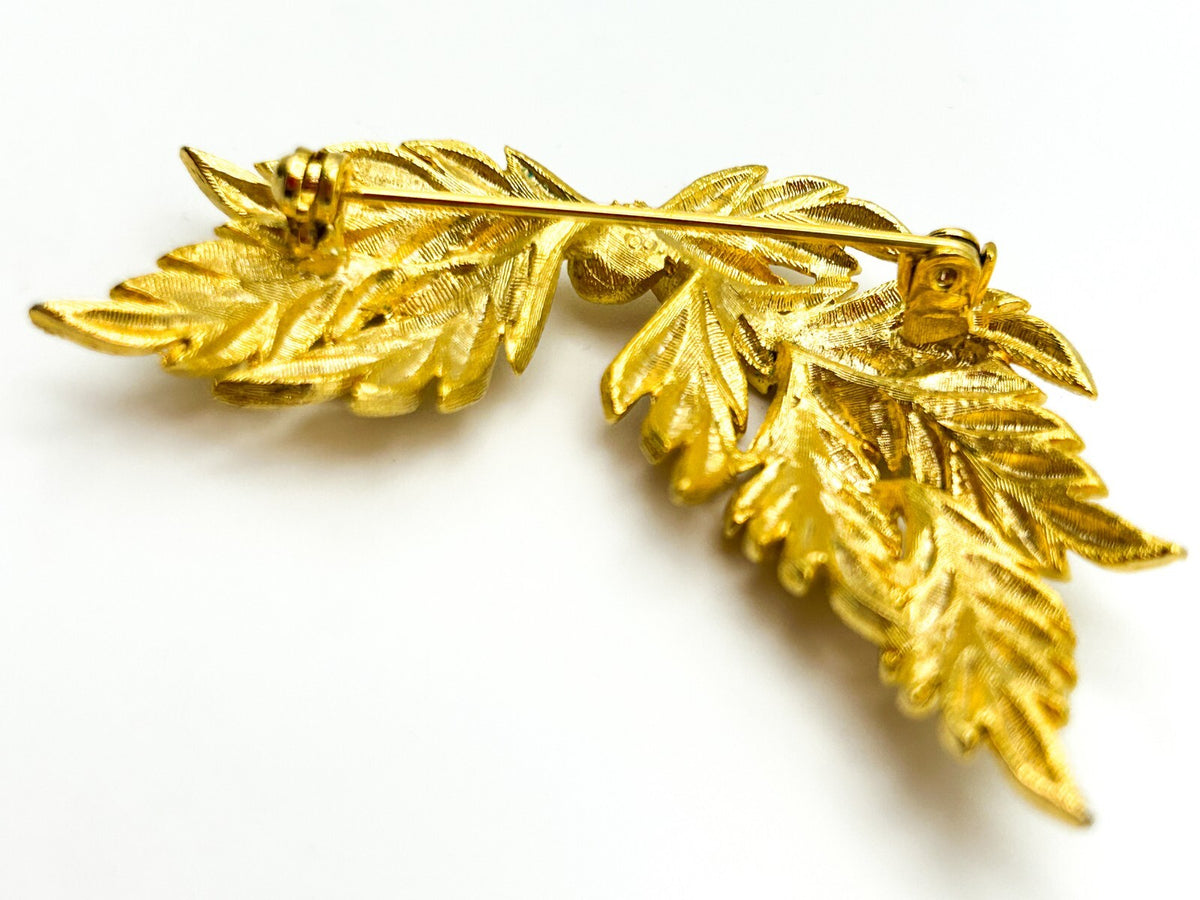 Vintage (60s) Signed Sphinx Gold Tone Wheat Sheaf Bow Brooch
