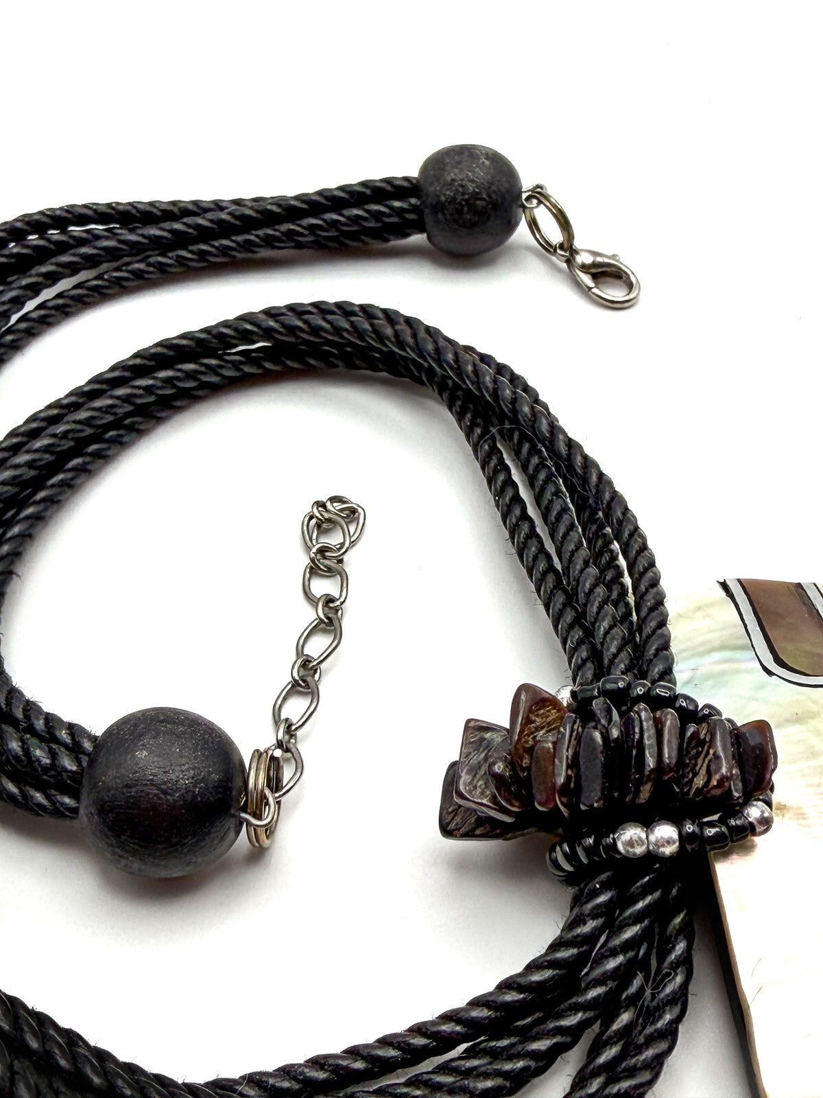 Mother of Pearl / Abelone & Acrylic Arrowhead Pendant Necklace on 5 Strand - 90s