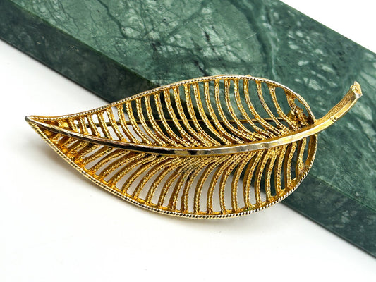 Vintage Hollywood Leaf Brooch Gold Tone Openwork Ribbed Pin