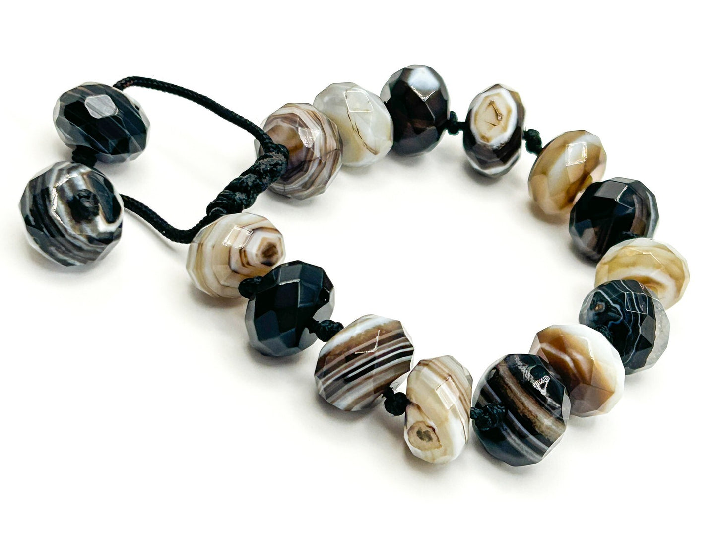 Banded Agate Faceted Bead Macramé Bracelet – Brown & Cream Adjustable