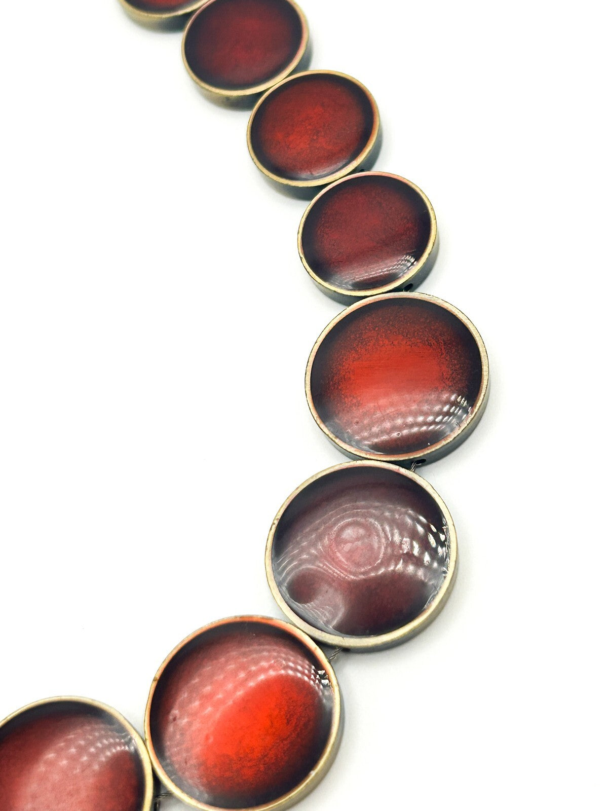 Graduated Red Resin Pearlescent / Metallic Disc Necklace