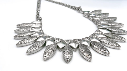 Egyptian Revival Statement Silver-Tone Bib Necklace Y2K Chunky Etched Geometric
