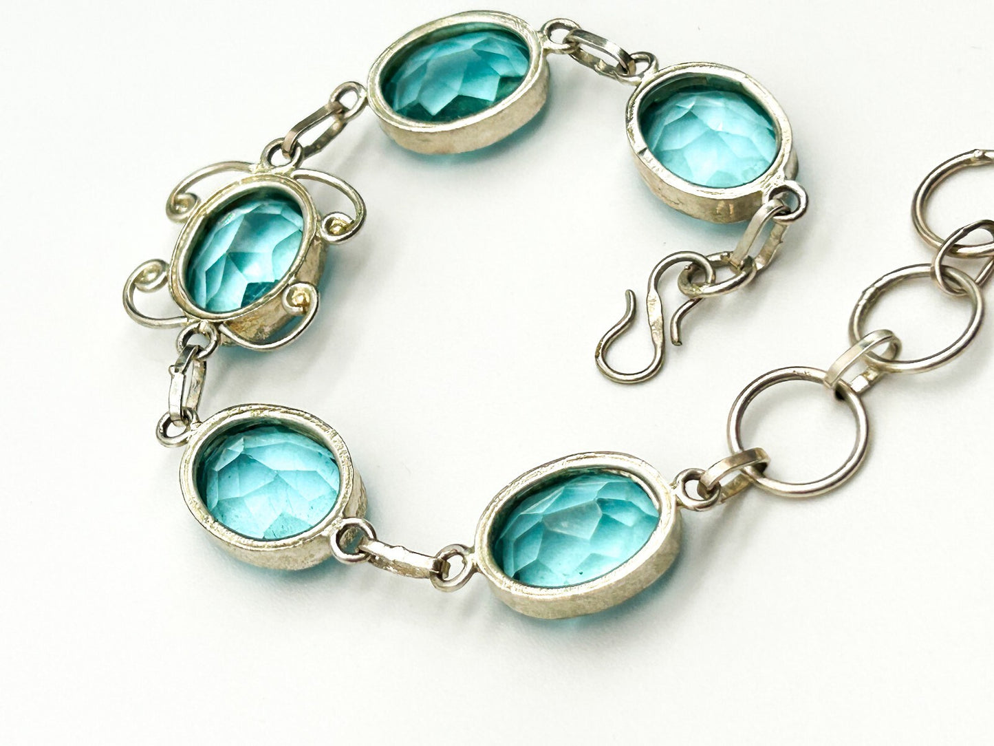 Vintage Aqua Blue Faceted Glass Cabochon Bracelet Silver Tone Open Back Bezel