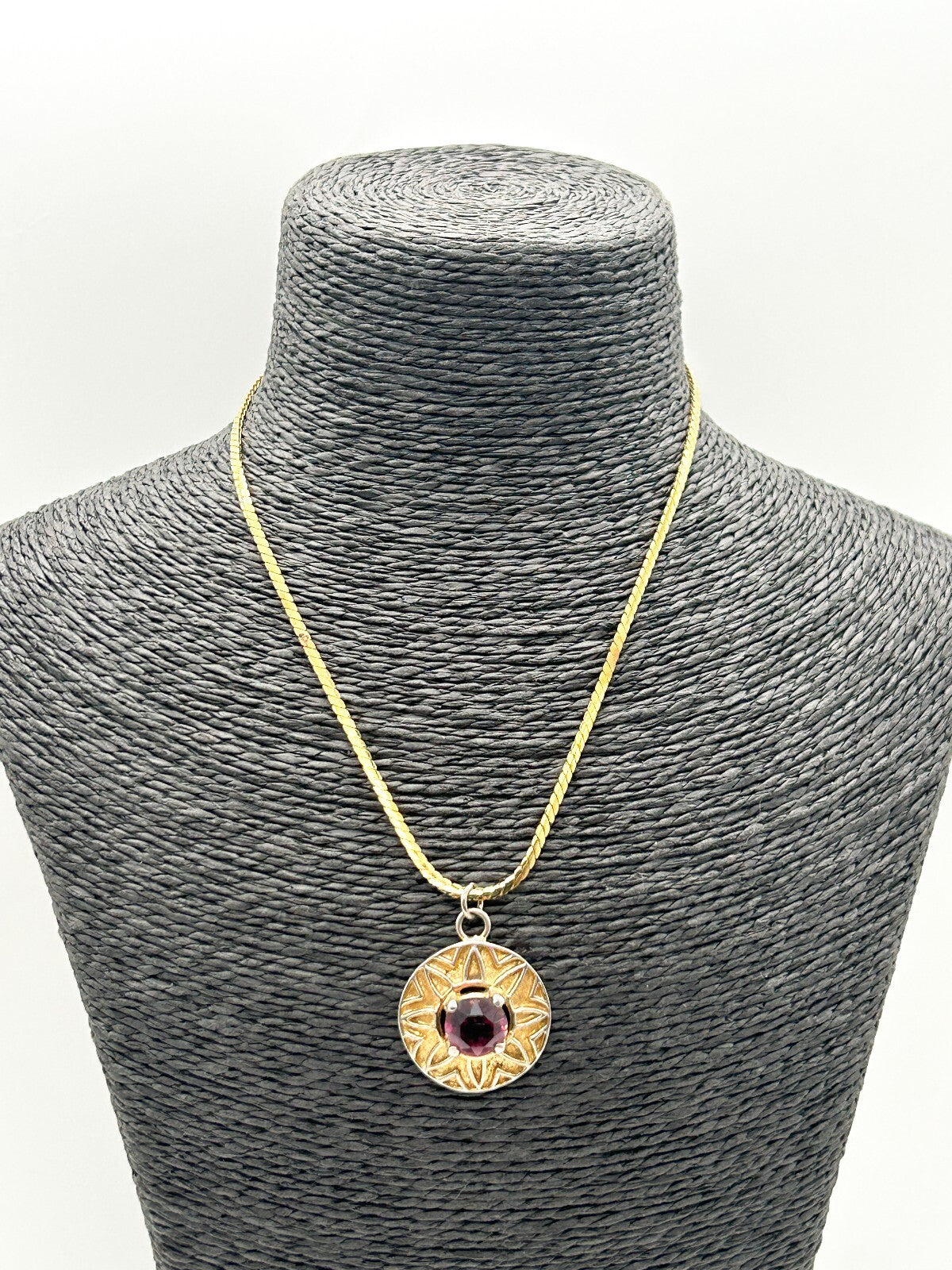 Vintage Purple Glass Statement Pendant Necklace Gold Tone Retro Jewellery