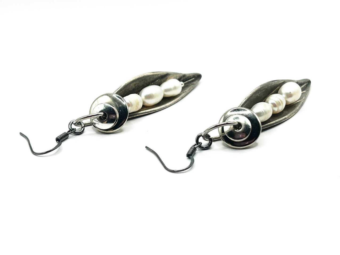Freshwater Pearl Sculptural Leaf Earrings Silver Tone BD-Eye Original