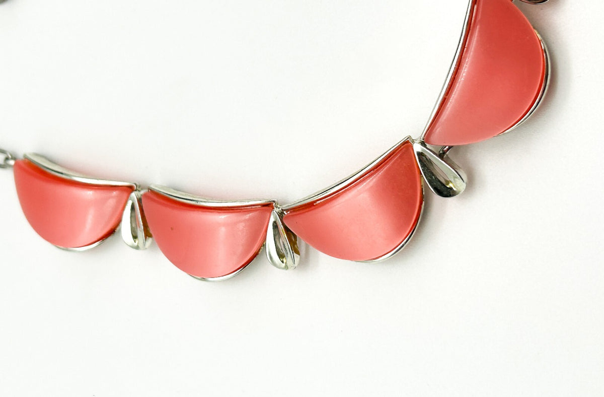 Vintage Star Signed Pink Thermoset Lucite Necklace 1950s Silver Tone Collar