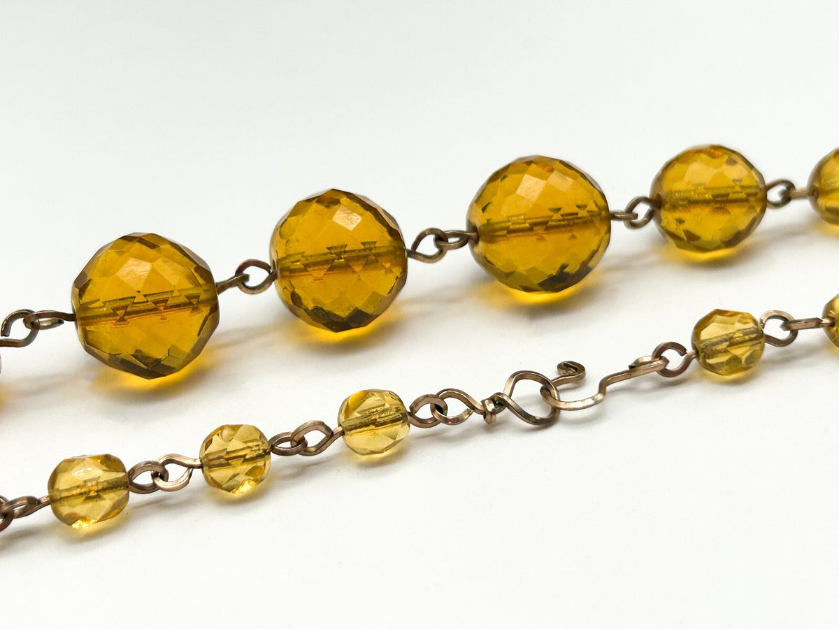 Vintage Graduated Amber Yellow Glass Bead Necklace Faceted Gold Tone 19”