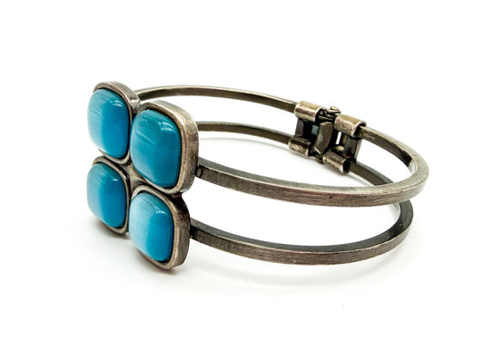 Vintage Blue Cat’s Eye Glass Clamper Bangle Silver Tone Hinged Bracelet Retro