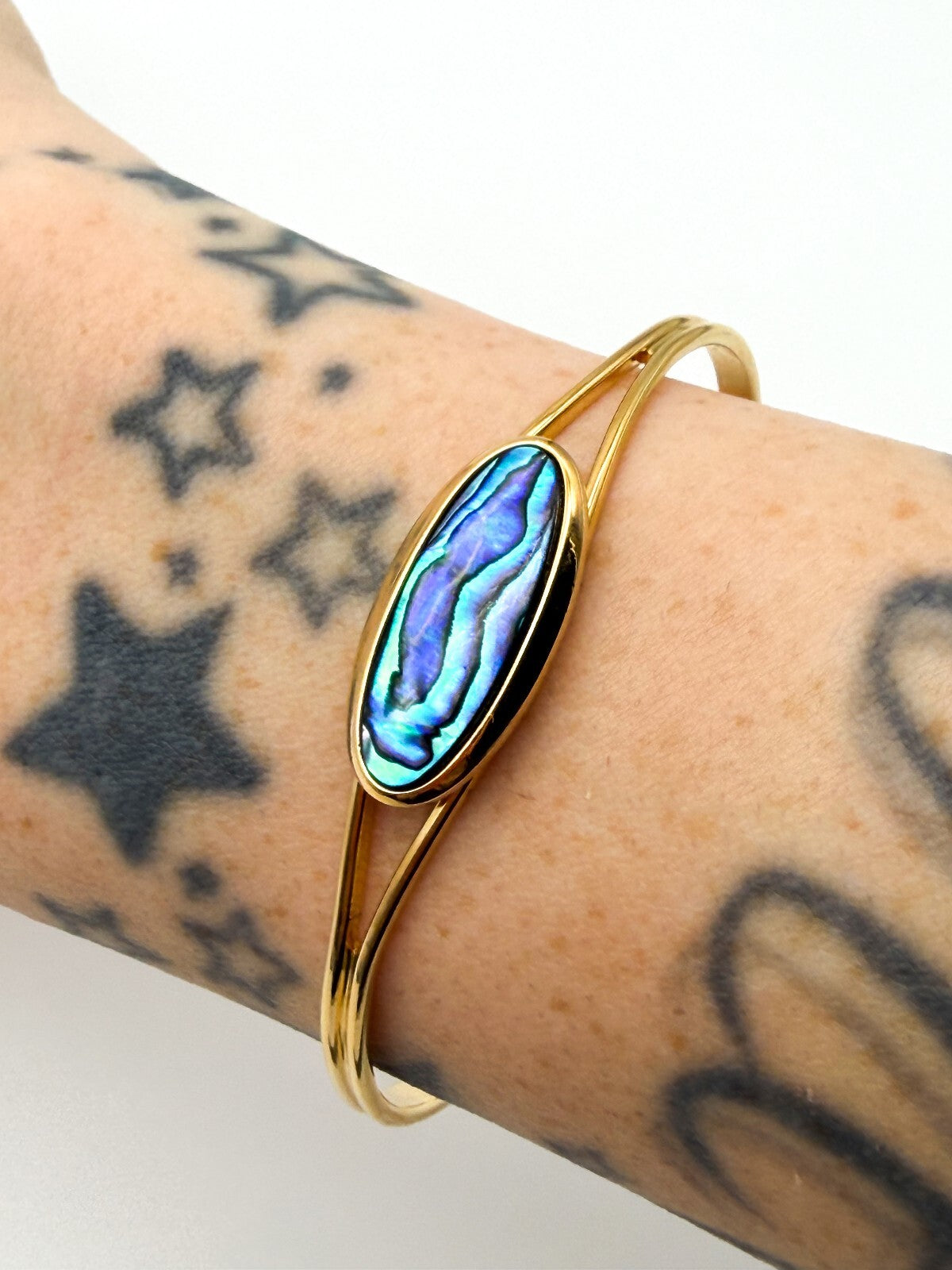 Gold Tone Abalone Paua Shell Torque Cuff Bangle Blue Green Iridescent Bracelet